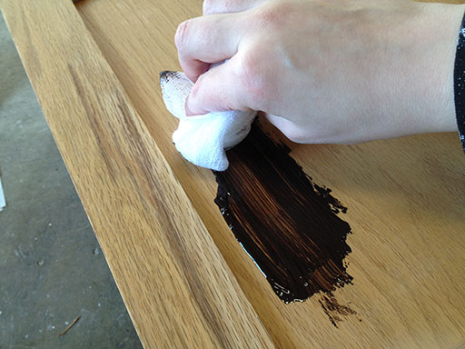 gel_stain_smeared_on