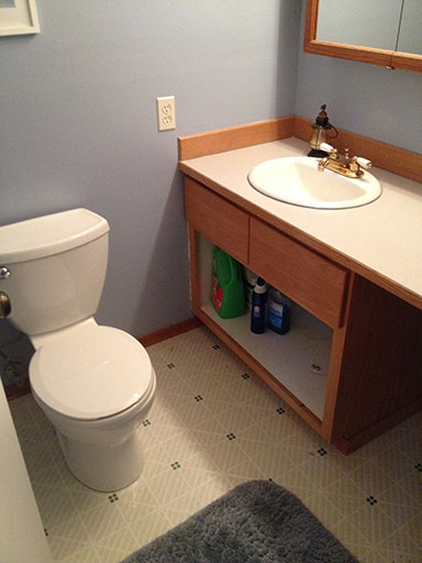stain_bathroom_vanity_before_taken_apart